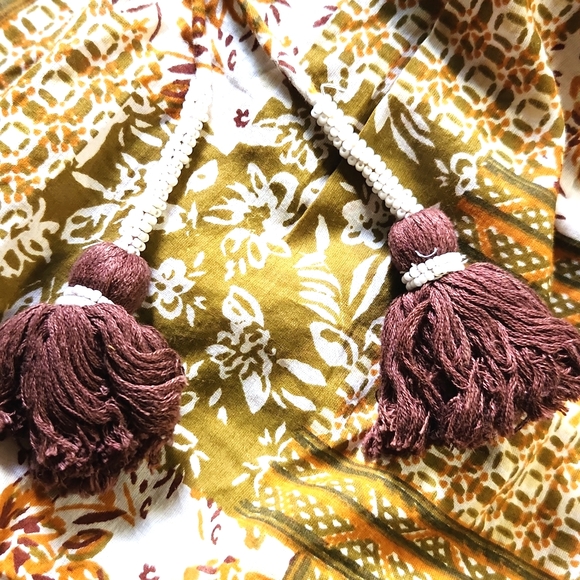 Atelier Nicole Miller Beaded Flowy Boho Sleeveless Blouse Tank Top Medium NEW - Picture 8 of 10